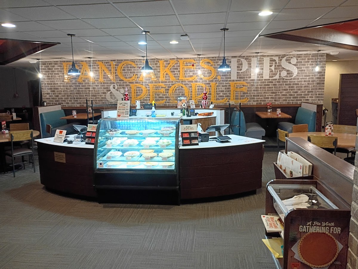 Village Inn Wichita